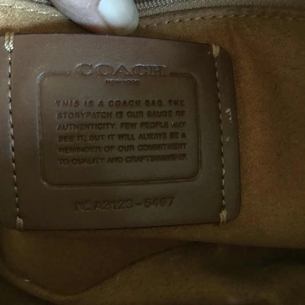 Coach Cream Leather Clutch with Gold Horse & Carriage Emblem